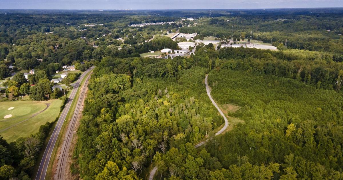 Forsyth commissioners open to selling Tanglewood Business Park site